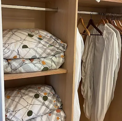 Donau Ufer Stadt Mitte *